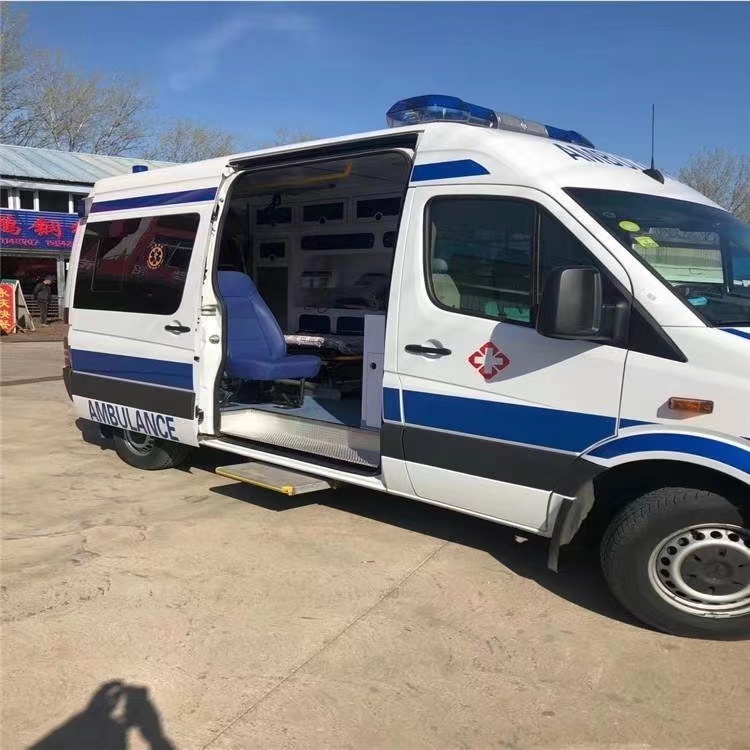 镇宁私人长途救护车出租转院回家